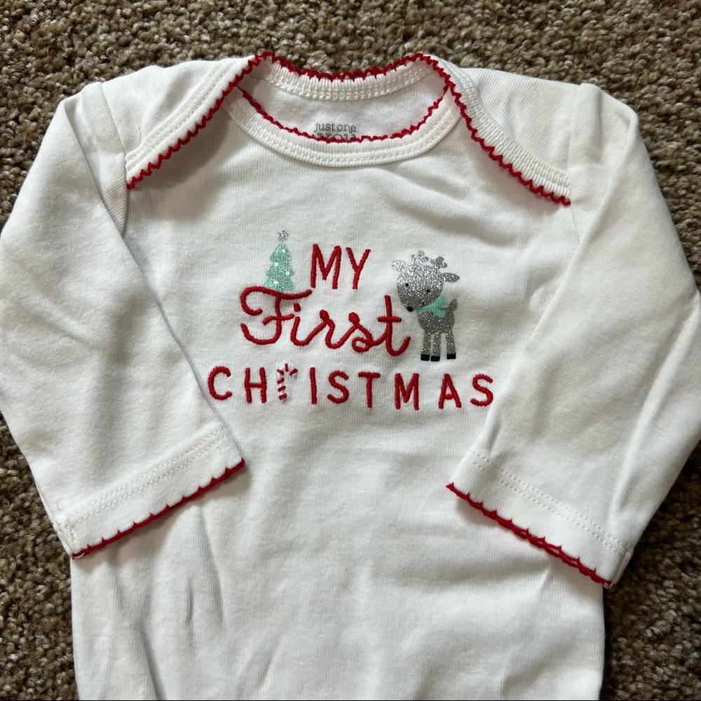🎅🏽🎄🎅🏽My first Christmas body suit